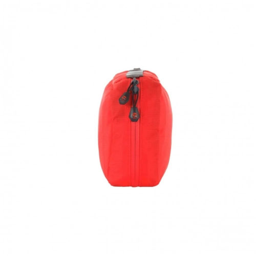 apteczka-lifesystems-explorer-first-aid-kit-0d8a997153a04d209d732a082ca4a3ab-3e2f304b.jpg