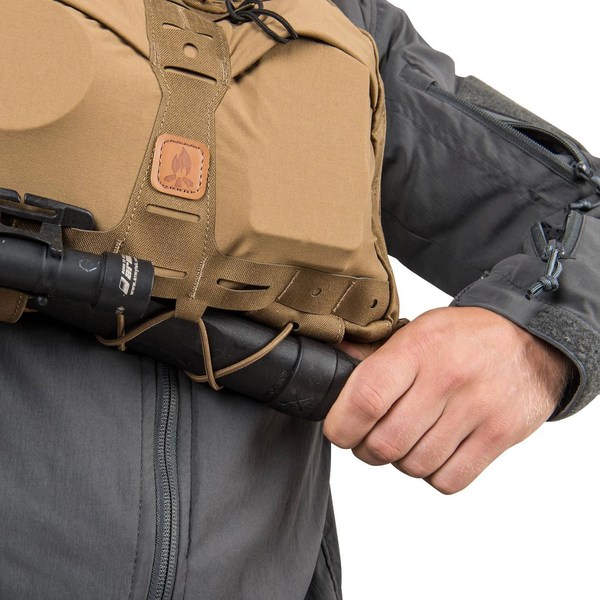 panel-piersiowy-chest-pack-numbat-detal-03.jpg