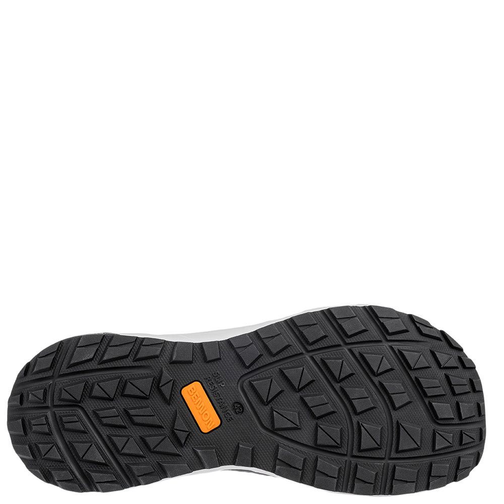 1194030161_FJORD_BAREFOOT+_O1_NM_Black_White_Low_10.png